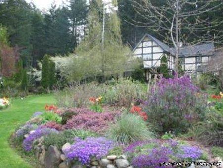 Markham House Hotel Sooke Exterior photo